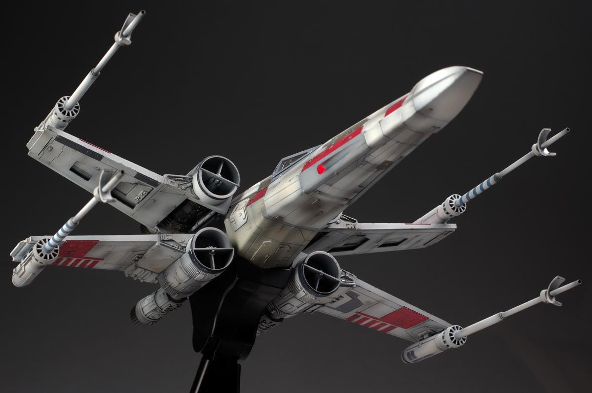 1/48 X-Wing Starfighter Moving Edition